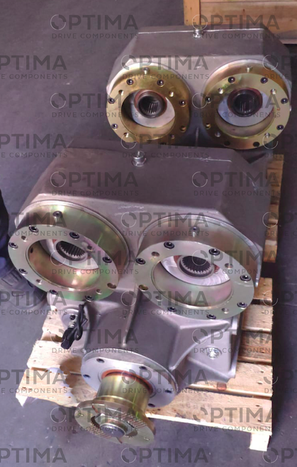 TRANSFER CASE FOR CONCRETE BOOM TRUCKS